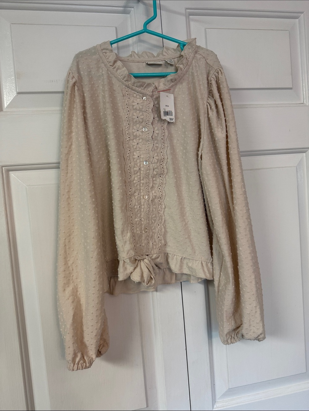 Cato Cream Swiss Dot Lace Button-Up Blouse